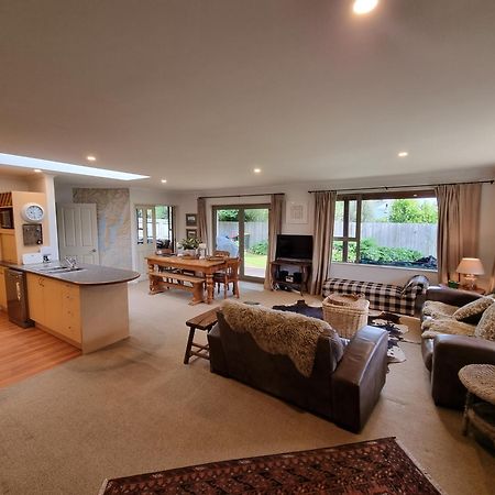 Wanaka Comfort - That Wanaka Tree Luaran gambar