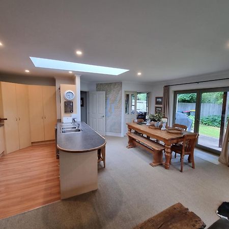 Wanaka Comfort - That Wanaka Tree Luaran gambar