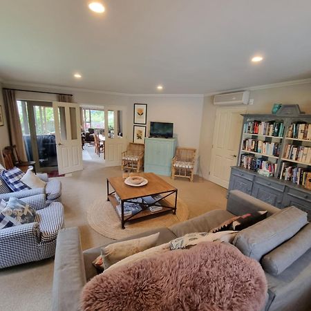 Wanaka Comfort - That Wanaka Tree Luaran gambar